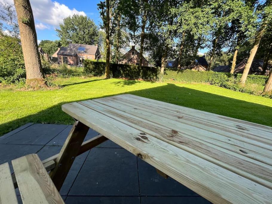 Sfeervol Vrijstaand Huisje 6 Persoons Ruime Tuin, Centraal Bij Nijmegen Ewijk Bagian luar foto