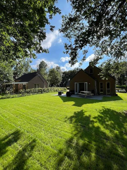 Sfeervol Vrijstaand Huisje 6 Persoons Ruime Tuin, Centraal Bij Nijmegen Ewijk Bagian luar foto